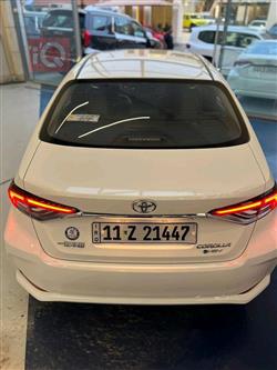 تۆیۆتا کۆرۆلا